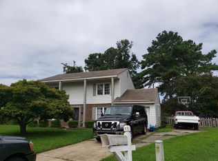 4 Evans St, Hampton, VA 23669