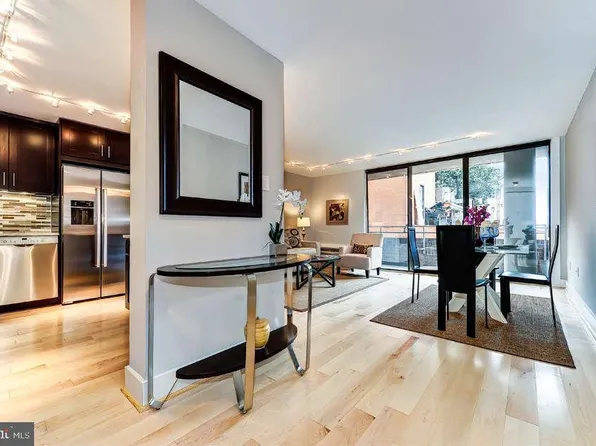 2141 P St NW APT 205, Washington, DC 20037