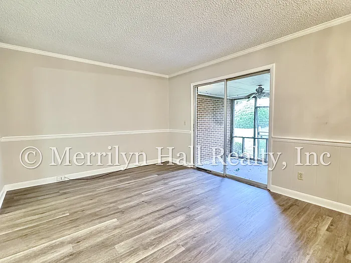 122 Jefferson Pl — Photo 6