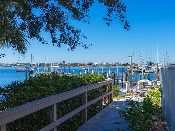 3rd image of 751 Pensacola Beach Blvd APT 11C