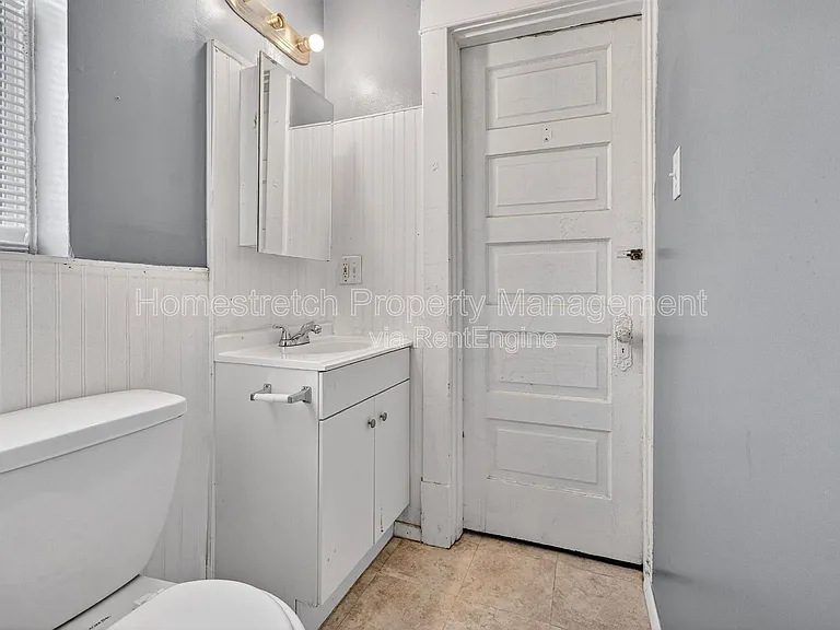 4617 S Compton Ave — Photo 19