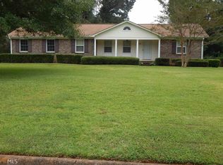 1506 Teakwood Dr, Griffin, GA 30223