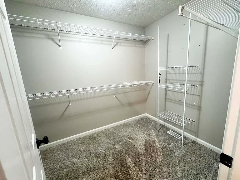 603 Aberdeene Ct — Photo 15