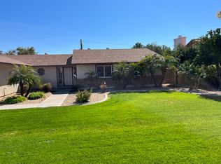 2555 E Leonora St, Mesa, AZ 85213