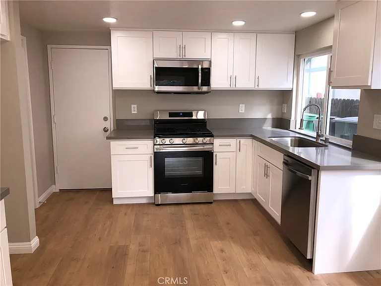 23247 Canyon Pines Pl — Photo 11