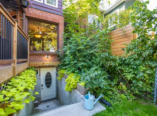 69 Oakmount Rd #B2, Toronto, ON M6P2M3