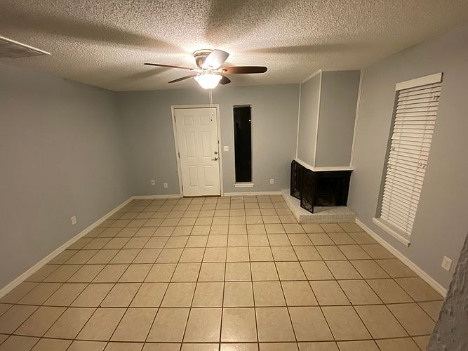 1st image of 1224 W Huntington Way #B
