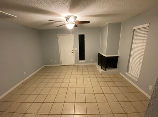 1224 W Huntington Way #B, Mustang, OK 73064