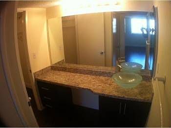 4th image of 290 174th St APT 1005