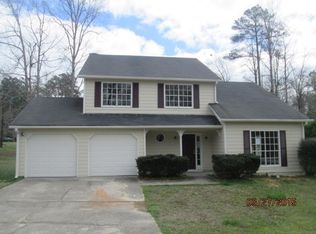 2643 Fox Hall Ln S, Atlanta, GA 30349