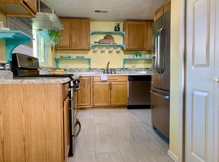 1032 San Pedro Dr SE, Albuquerque, NM 87108