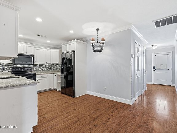 5th image of 7908 Glenbine Way