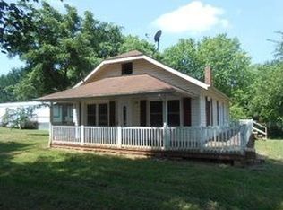 245 Friendly Grove Ch Rd, Millers Creek, NC 28651