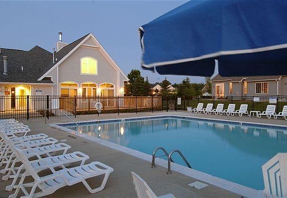 3rd image of 5514 Cambridge Club Cir APT 207