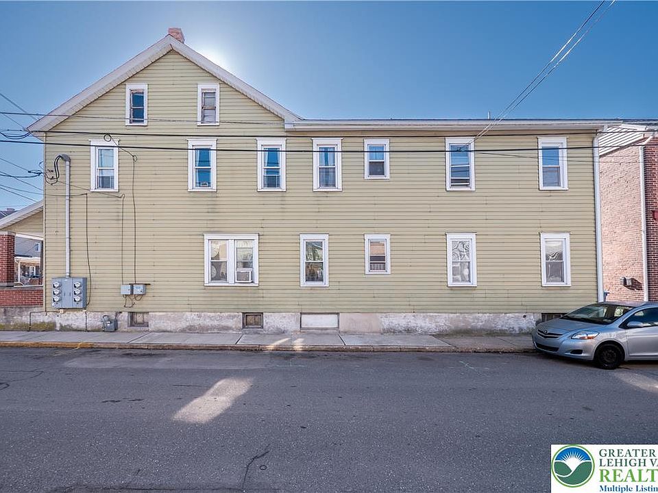 1st image of 1690 Newport Ave