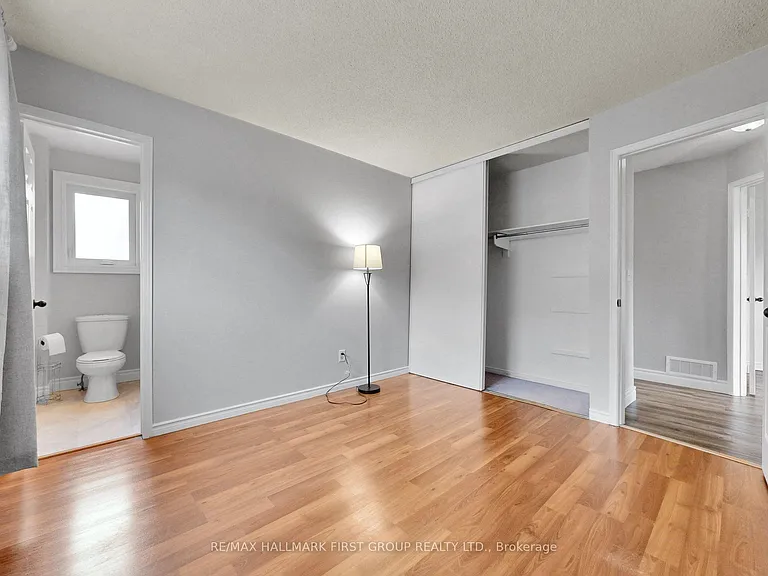 1443 Connery Cres #UPPER — Photo 8