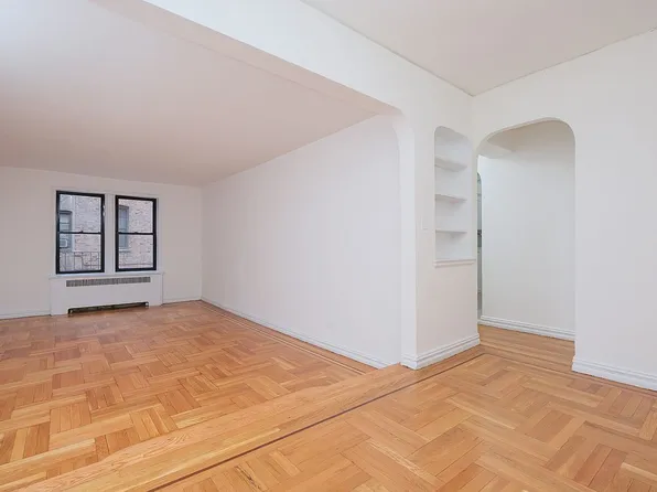 2685 Creston Ave APT 2B, Bronx, NY 10468