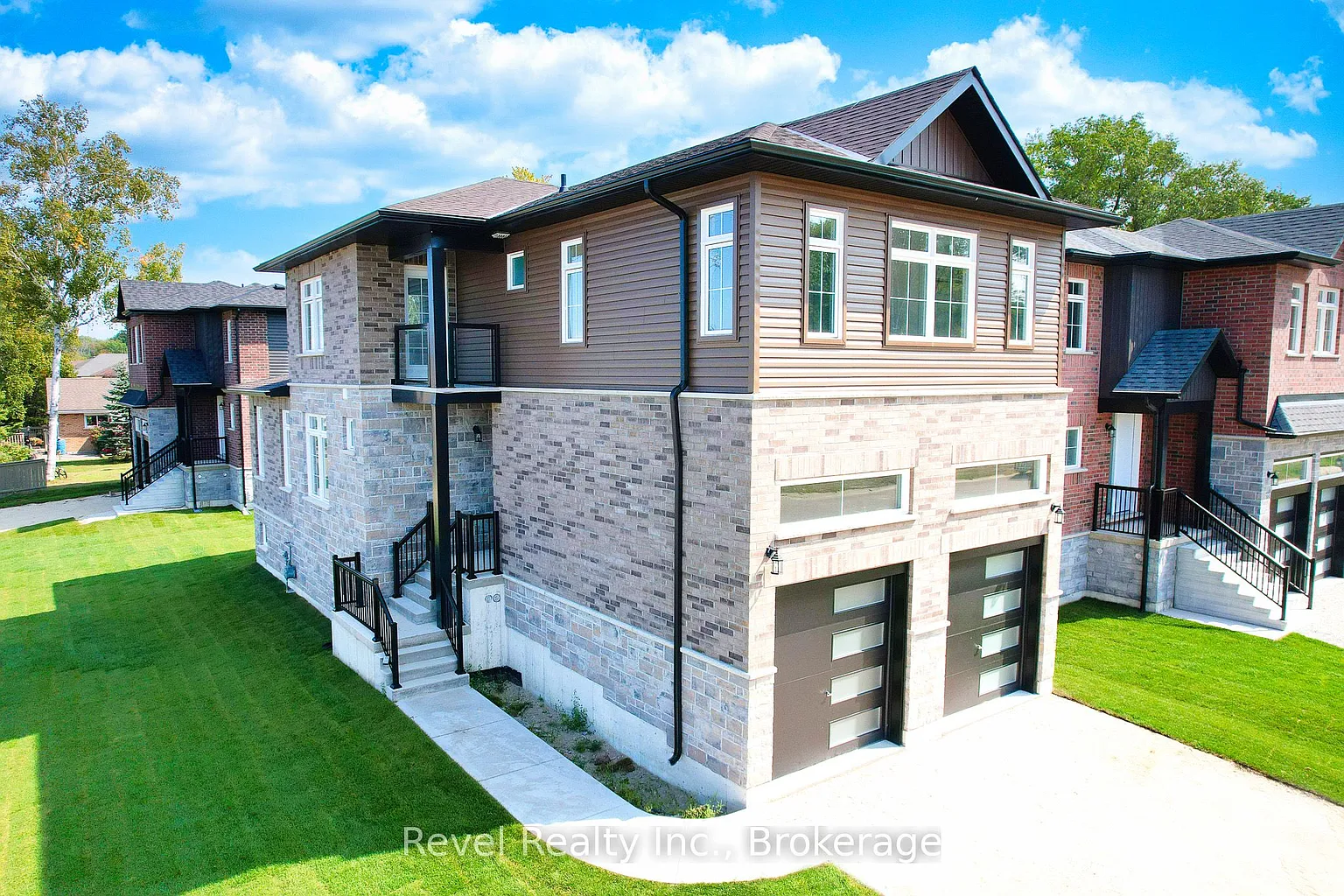 45 Joanne Cres photo 1