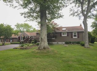 227 Old Croton Rd, Flemington, NJ 08822