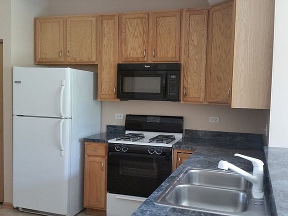 3rd image of 2264 Flagstone Ln