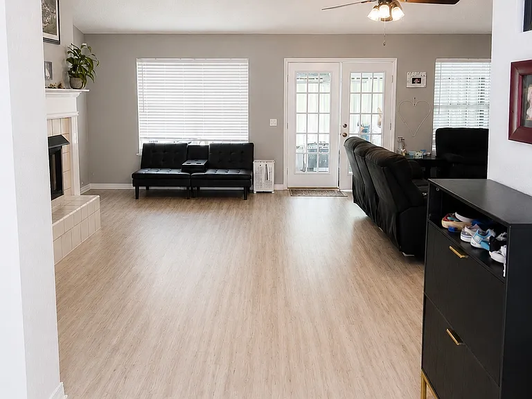 6053 Toulouse Dr — Photo 4