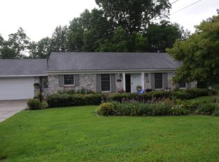 416 Gaffney Ln, Bardstown, KY 40004