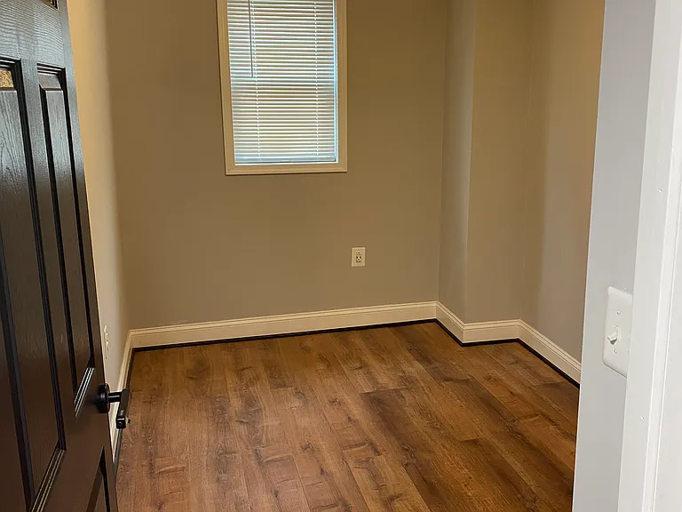 3412 Gwynns Falls Pkwy — Photo 4
