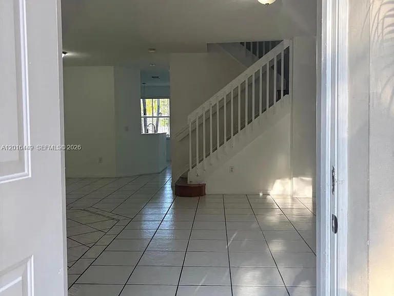 8525 SW 165th Pl #8525 — Photo 1