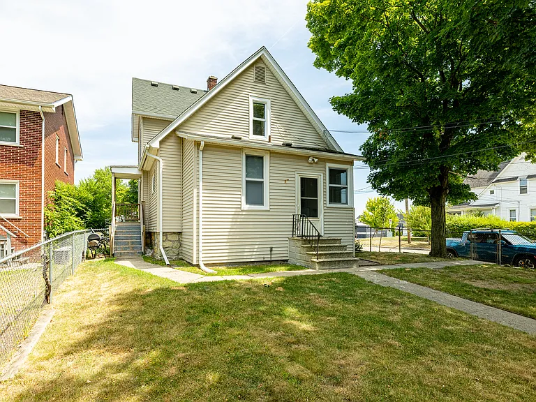 405 Starkweather St #1 — Photo 25