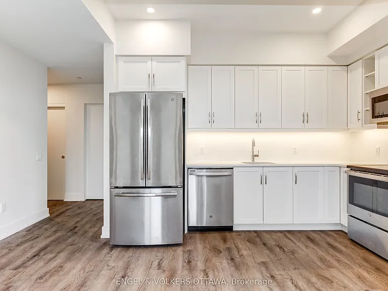 280 Crichton St #107 — Photo 15