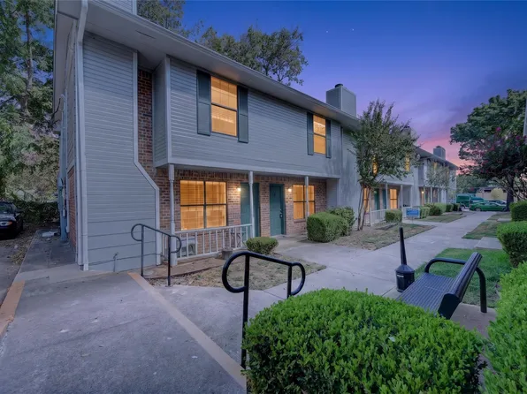 929 W Hickory St APT 18, Denton, TX 76201