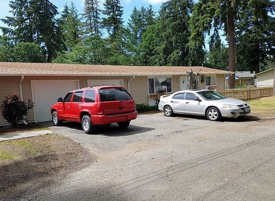 1st image of 8718-8720 Lochburn Ln SW