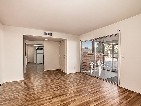 5th image of 1604 E LEISURE WORLD --