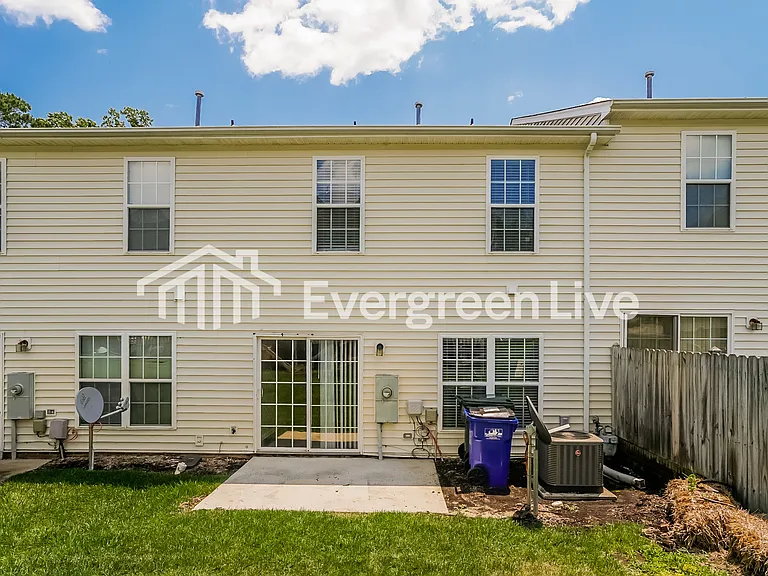 4802 Tanglewood Oaks St — Photo 14