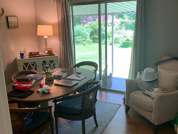 DIning room looks into back yard