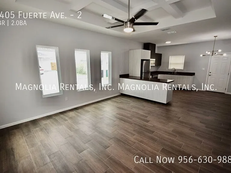 3405 Fuerte Ave #2 — Photo 3