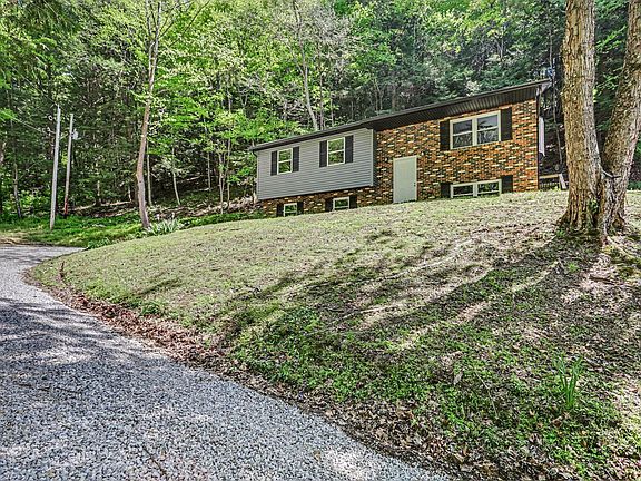 2nd image of 7670 Buckeye Rd SE