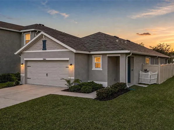 32844 BROOKS HAWK LANE, WESLEY CHAPEL, FL 33543