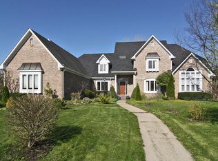 1310 Woodgate Dr, Carmel, IN 46033
