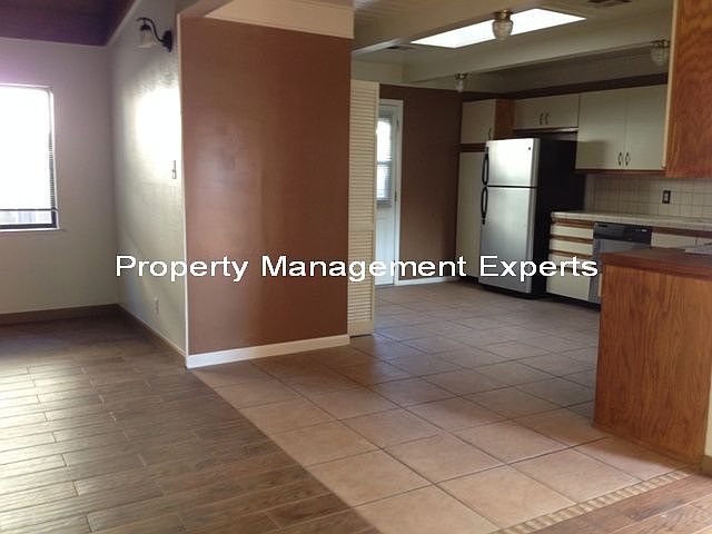 1st image of 2362 W Polk Way