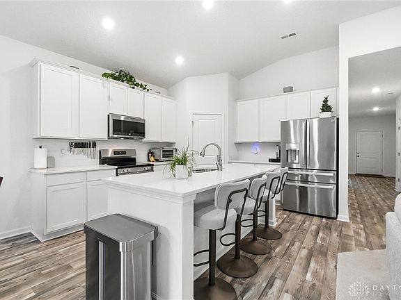 2nd image of 137 Evergreen Way