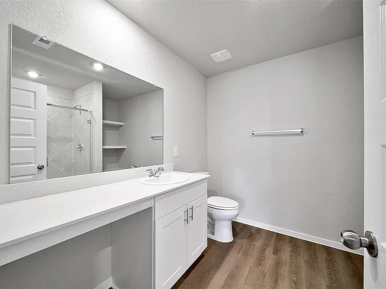 8007 Camphor Ct — Photo 12