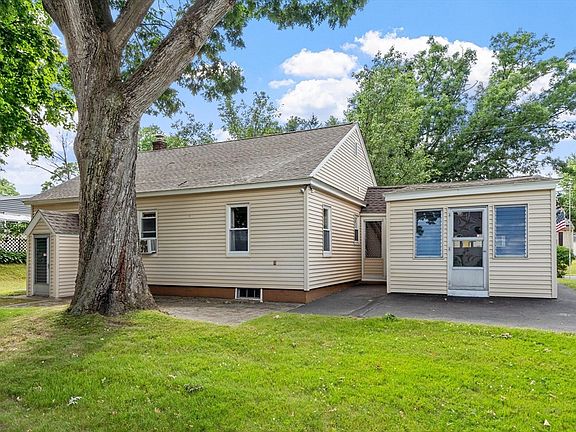 5th image of 48 Chickering St