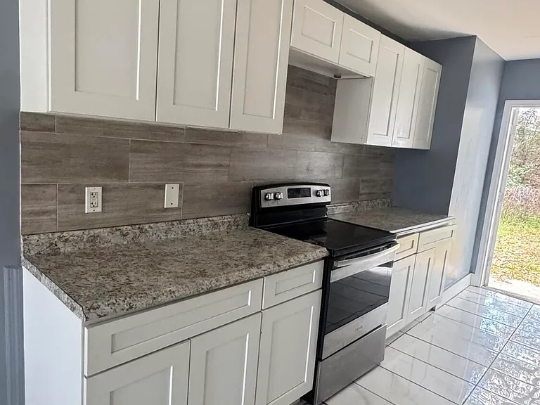 1052 Maynard St #1056 — Photo 1