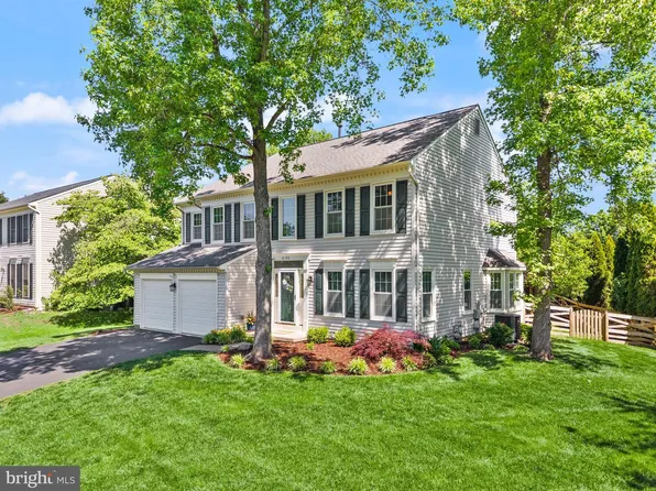 8190 Lone Oak Ct, Manassas, VA 20111