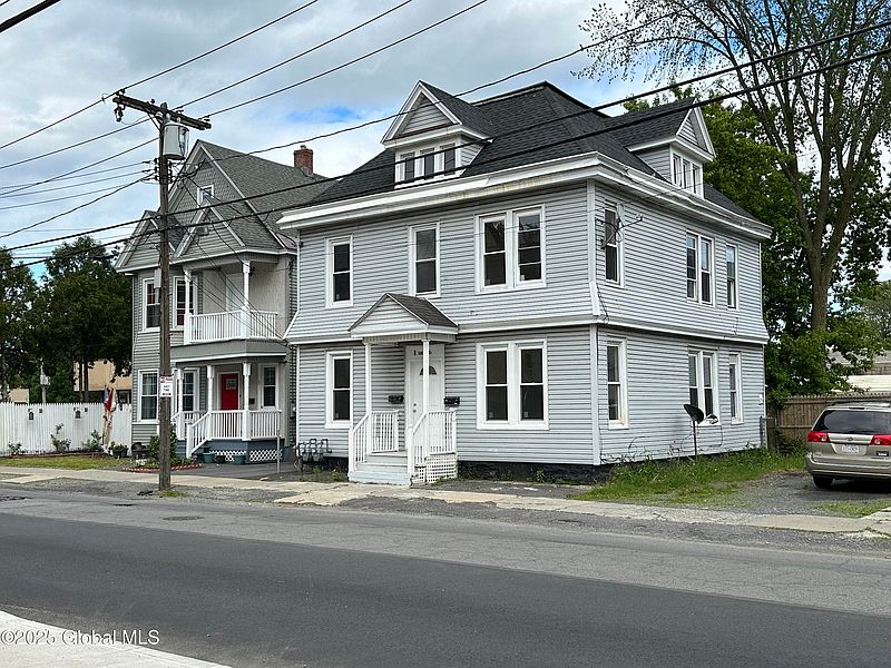 2nd image of 1 Swan Street