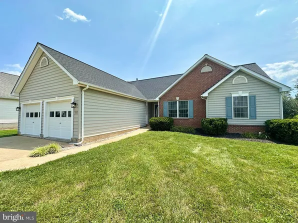 200 Jackson Dr, Berryville, VA 22611
