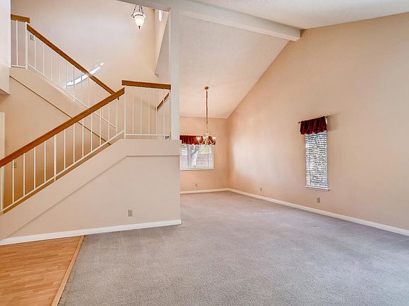4th image of 262 Jovita Ct