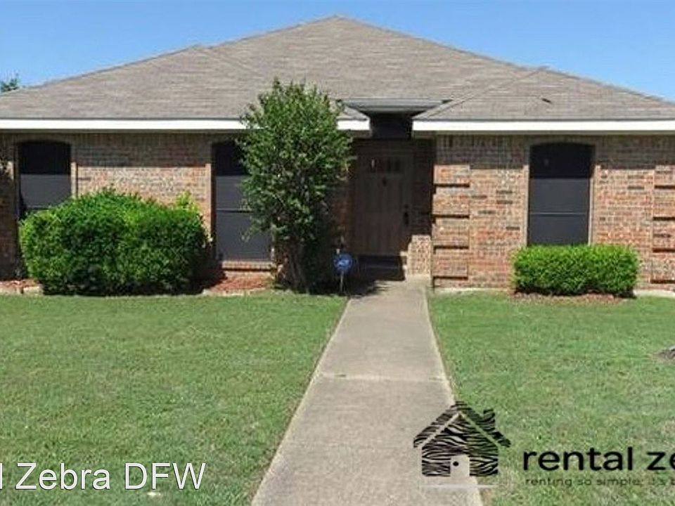 1st image of 2949 Lawndale Dr