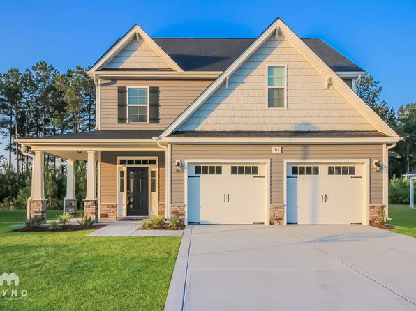 408 Anchor Hitch Ct, Sneads Ferry, NC 28460